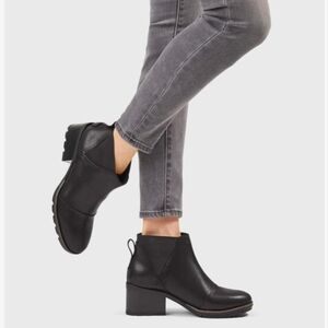 Sorel Black Leather Chelsea Ankle Boots Women's US 7 NL3712-010